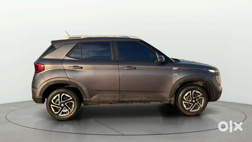 Hyundai Venue S Turbo Dct, 2019, Petrol