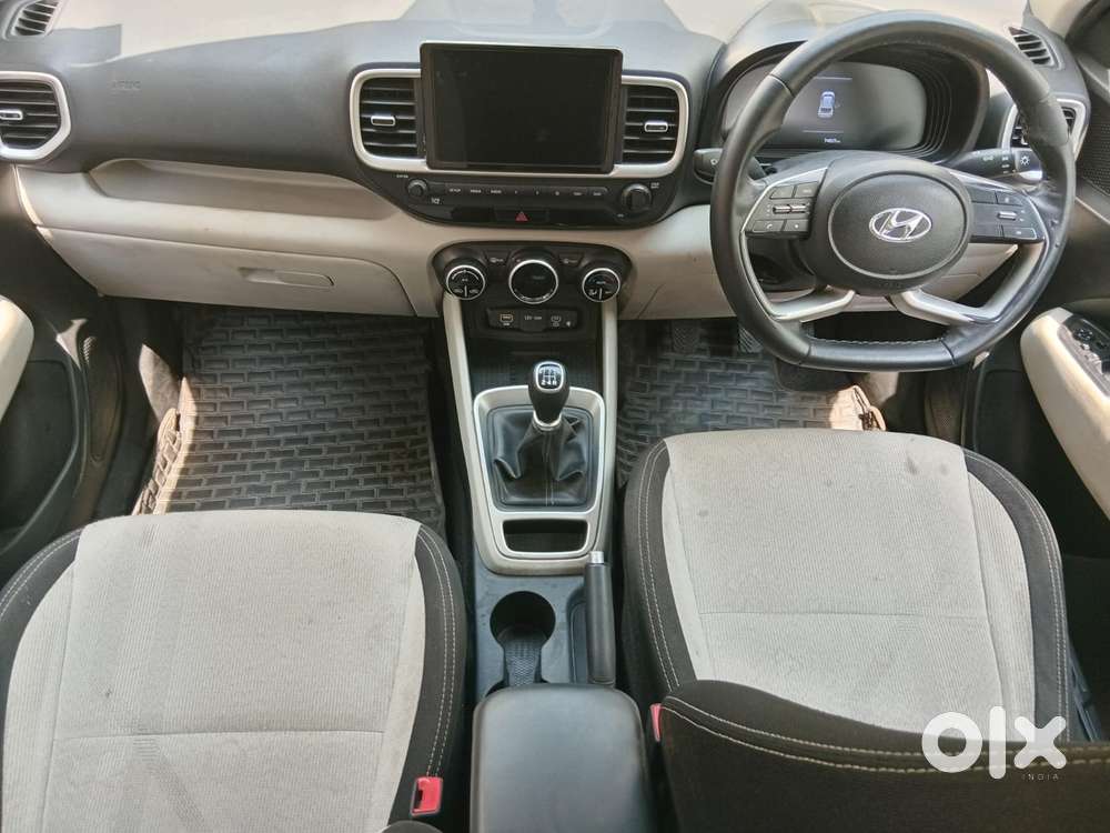 Hyundai Venue Sx Turbo, 2022, Petrol
