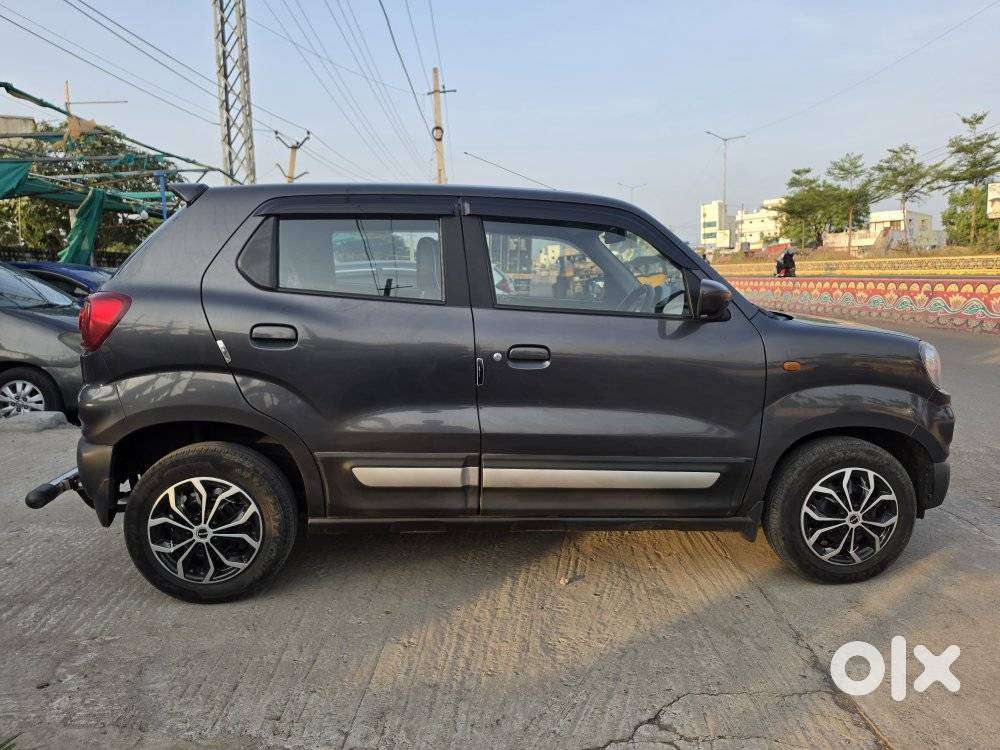 Maruti Suzuki S-presso Vxi Opt, 2023, Petrol