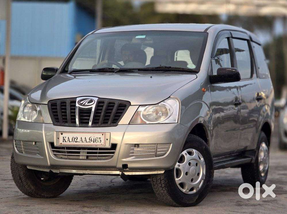 Mahindra Xylo, 2010, Petrol