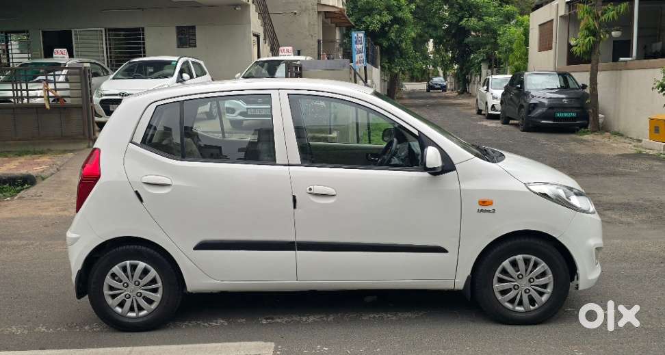 Hyundai I10 Sportz 1.1l, 2015, Petrol