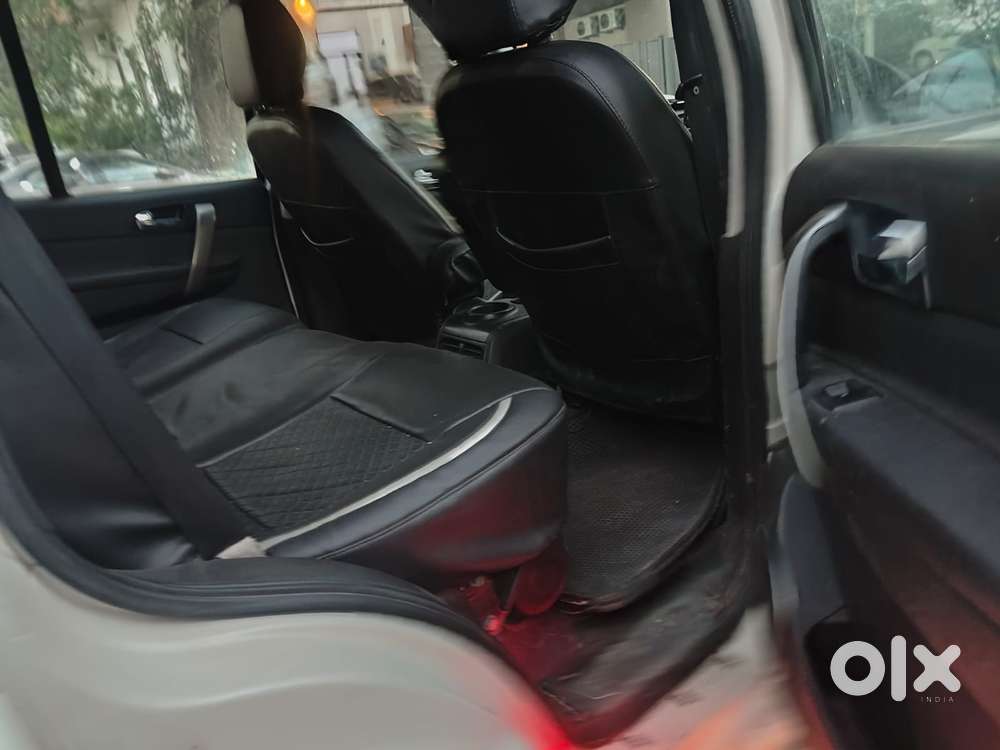 Tata Safari Storme Vx, 2015, Diesel