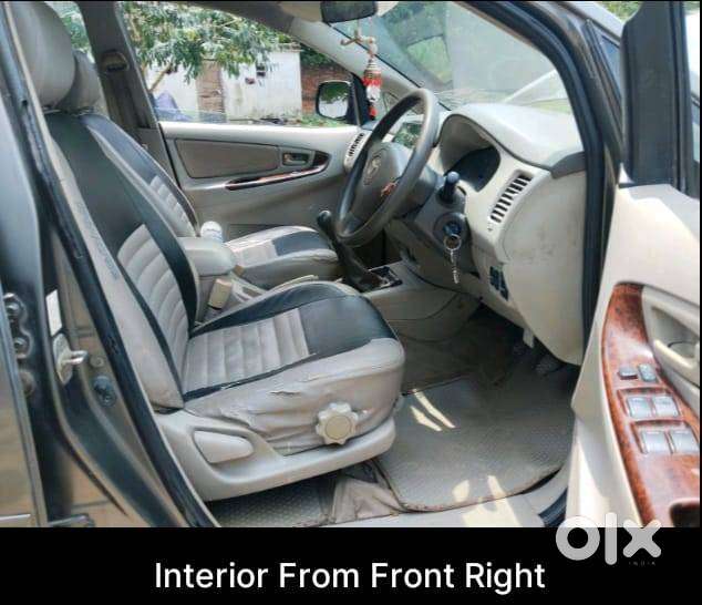 Has A Back Camera ,loud Music System With Touchscreen Display.