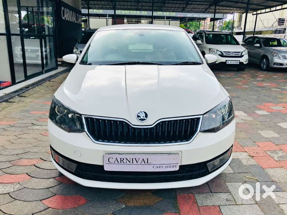 Skoda Rapid 1.6 Mpi At Style, 2018, Petrol