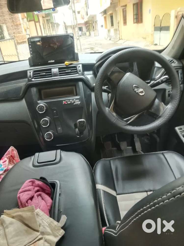 Mahindra Kuv 100 2018