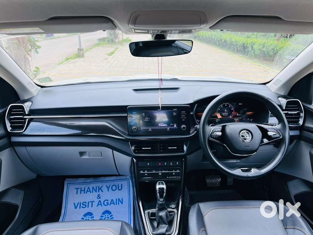 Skoda Kushaq 1.0 Tsi Style At (6 Airbags), 2023, Petrol