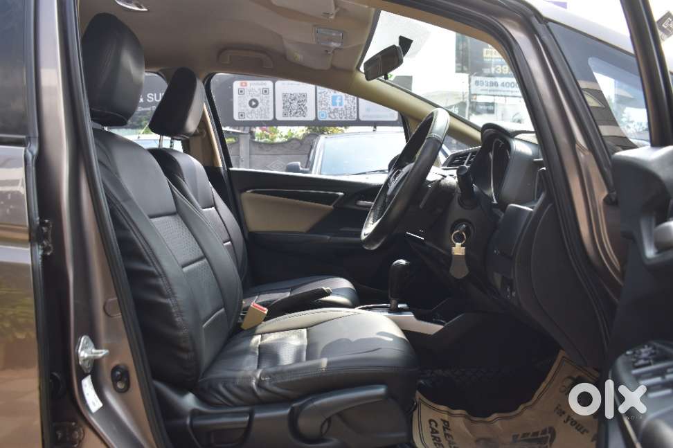 Honda Jazz V Cvt, 2017, Petrol