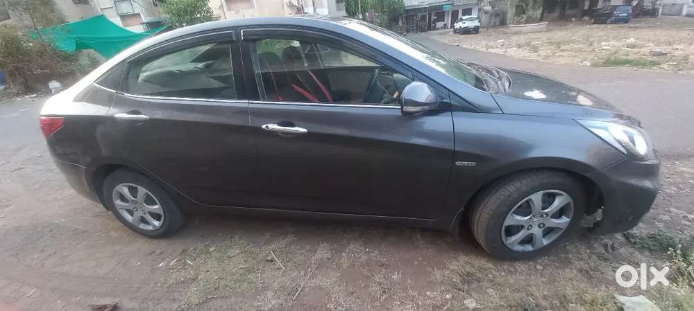Hyundai Fluidic Verna 2013 Diesel 119000 Km Driven