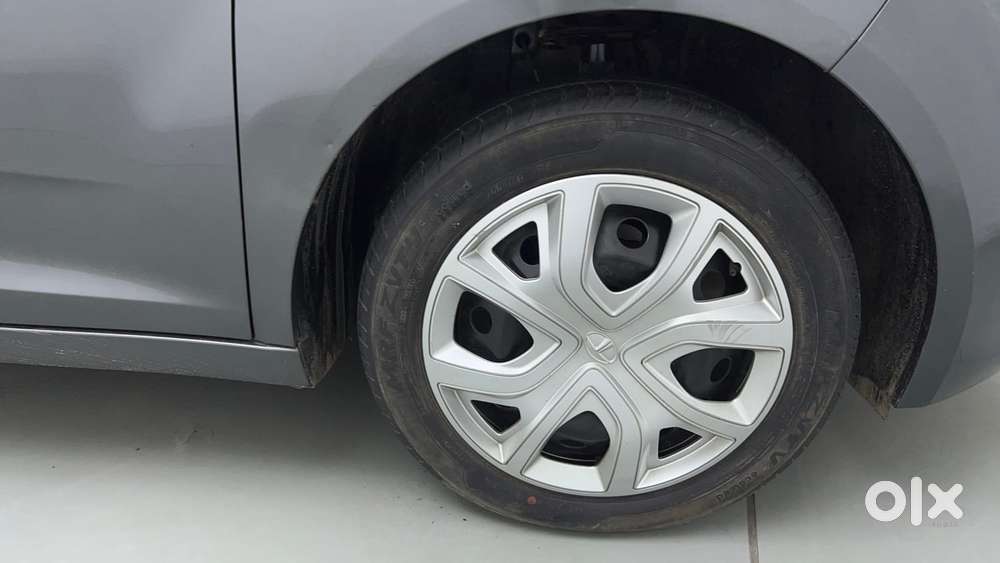 Tata Altroz 1.2 Xt, 2022, Petrol