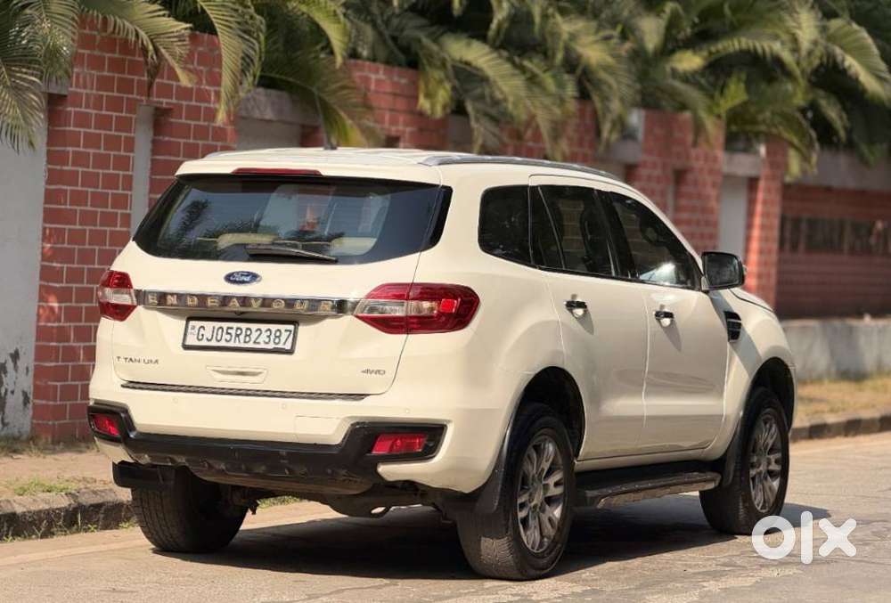 Ford Endeavour 3.2 Titanium At 4x4, 2017, Diesel