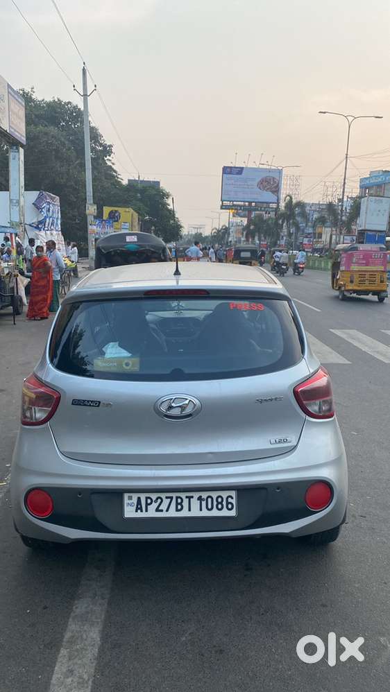 Hyundai Grand I10 2017 Year