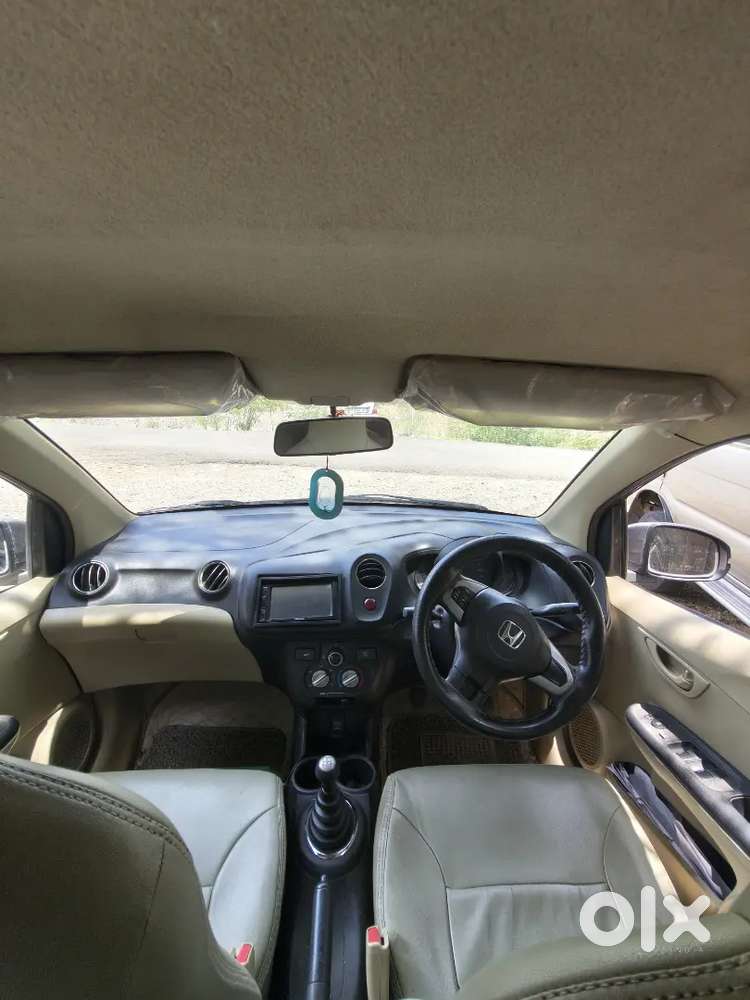 Honda Brio 2015 Petrol Well Maintained