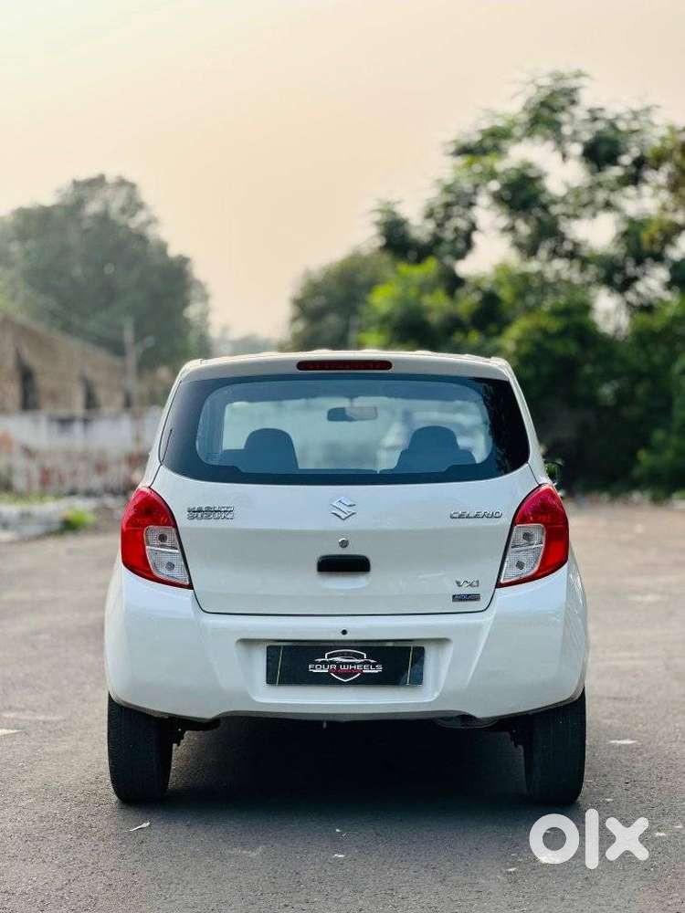 Maruti Suzuki Celerio Vxi At, 2015, Petrol