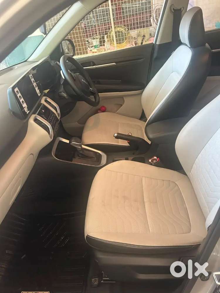 Kia Sonet Htx Diesel Automatic | January 2024
1.5l Diesel | Automatic