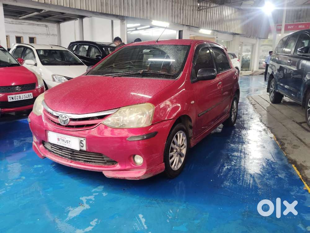 Toyota Etios Liva, 2011, Petrol