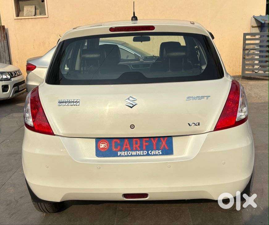 Maruti Suzuki Swift 1.2 Vxi (o), 2016, Petrol