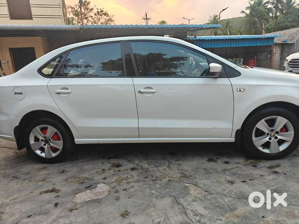Volkswagen Vento 2012 Diesel 180000 Km Driven