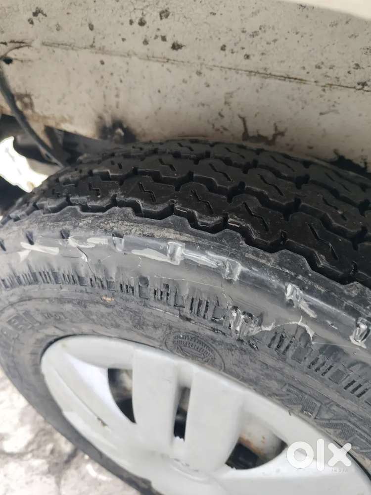 Maruti Suzuki Omni 2013 Lpg Well Maintained Very Good Condition New Ty