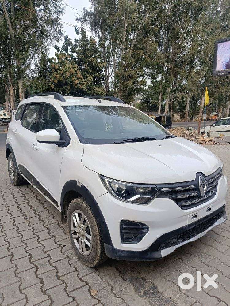 Renault Triber Rxt, 2020, Petrol
