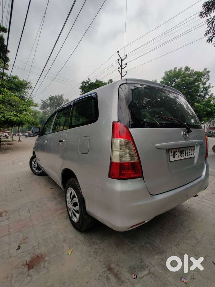 Toyota Innova 2.5 Z Diesel 7 Seater, 2009, Diesel