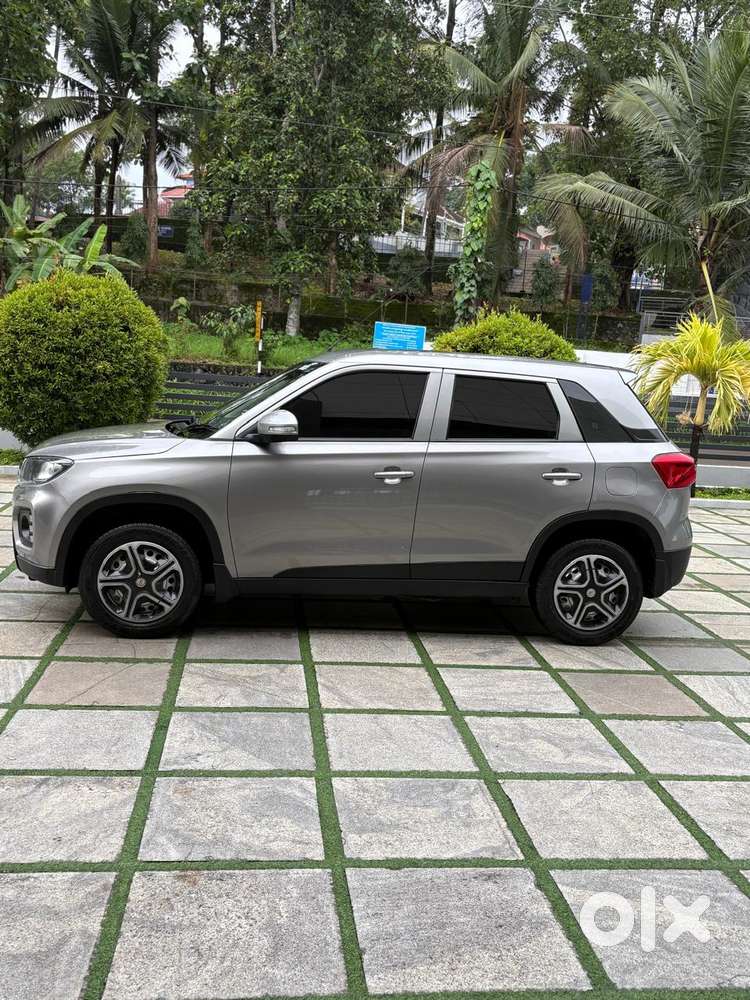 Maruti Suzuki Brezza 1.5 Lxi Smart Hybrid, 2022, Petrol