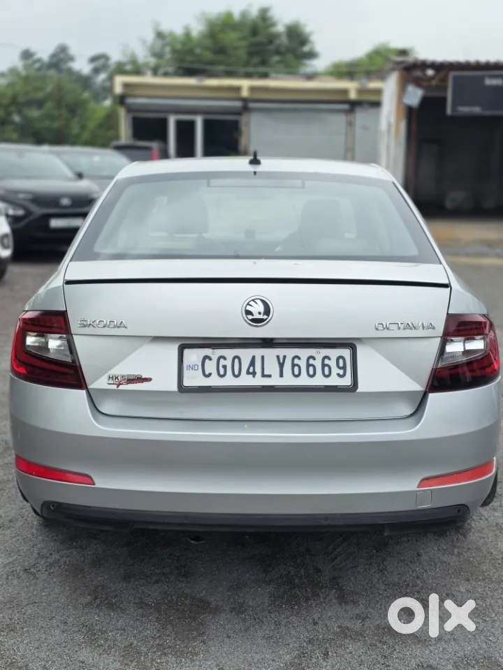 Skoda Octavia 1.8 Tsi At L K, 2017, Petrol