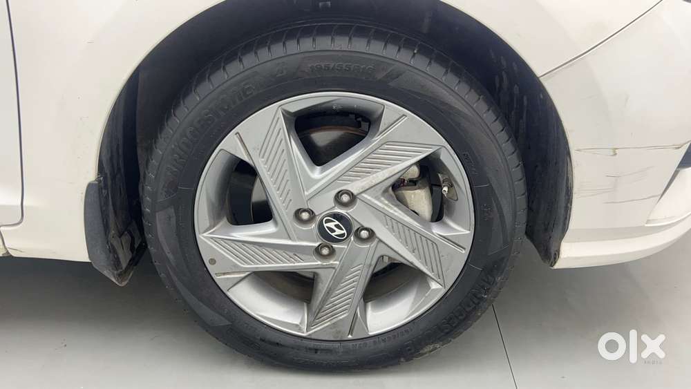 Hyundai Verna 1.5 Sx Diesel At, 2022, Diesel