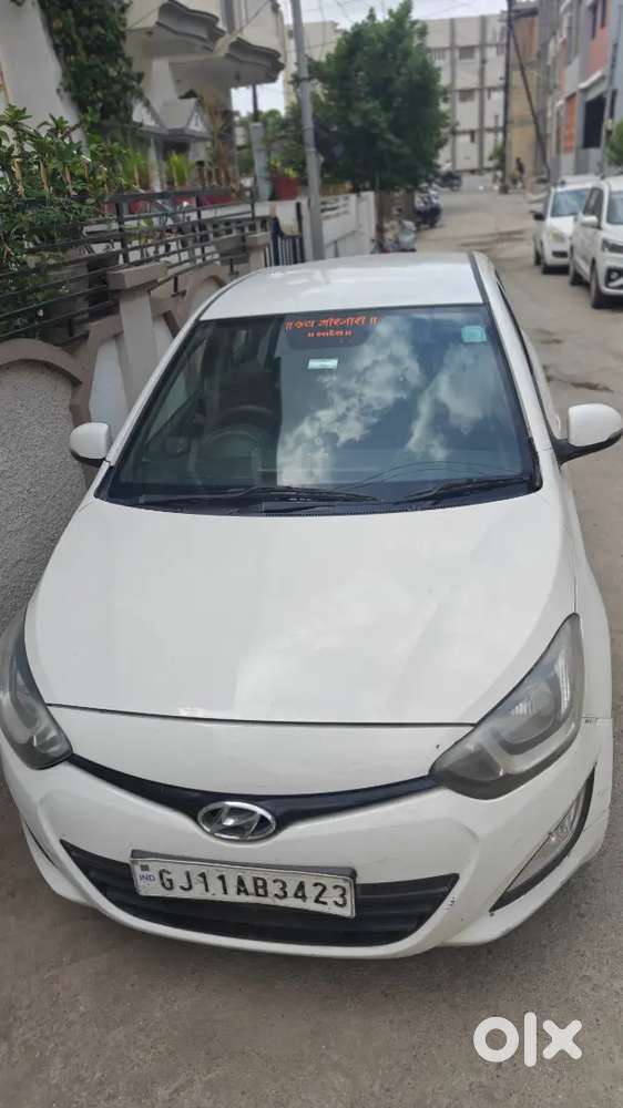 Hyundai I20 Sports 2012 Diesel Well Maintained