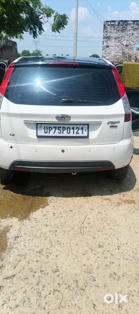 Koii Kami Nhi Hai Achi Chlti Hai