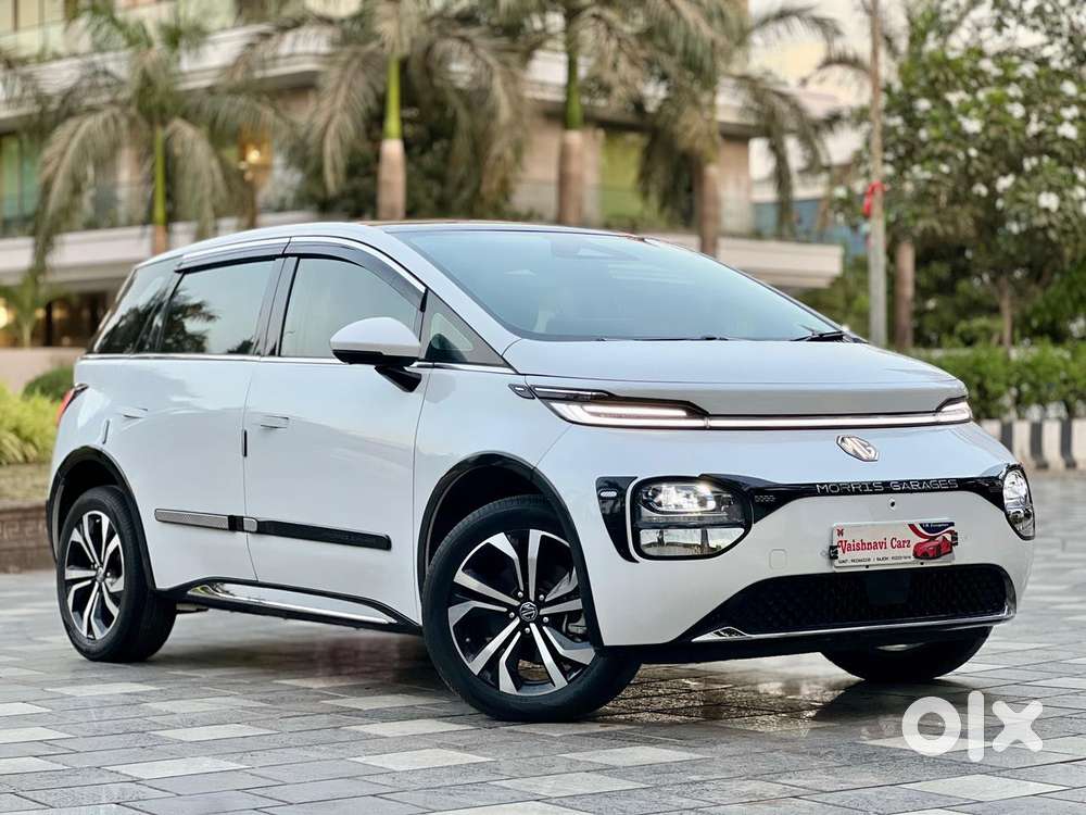 Mg Windsor Ev Essence, 2025, Electric