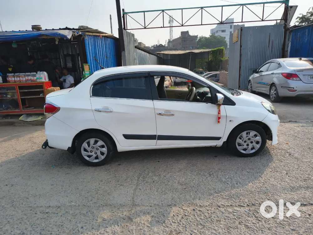 Honda Amaze 2015 Diesel 62460 Km Driven