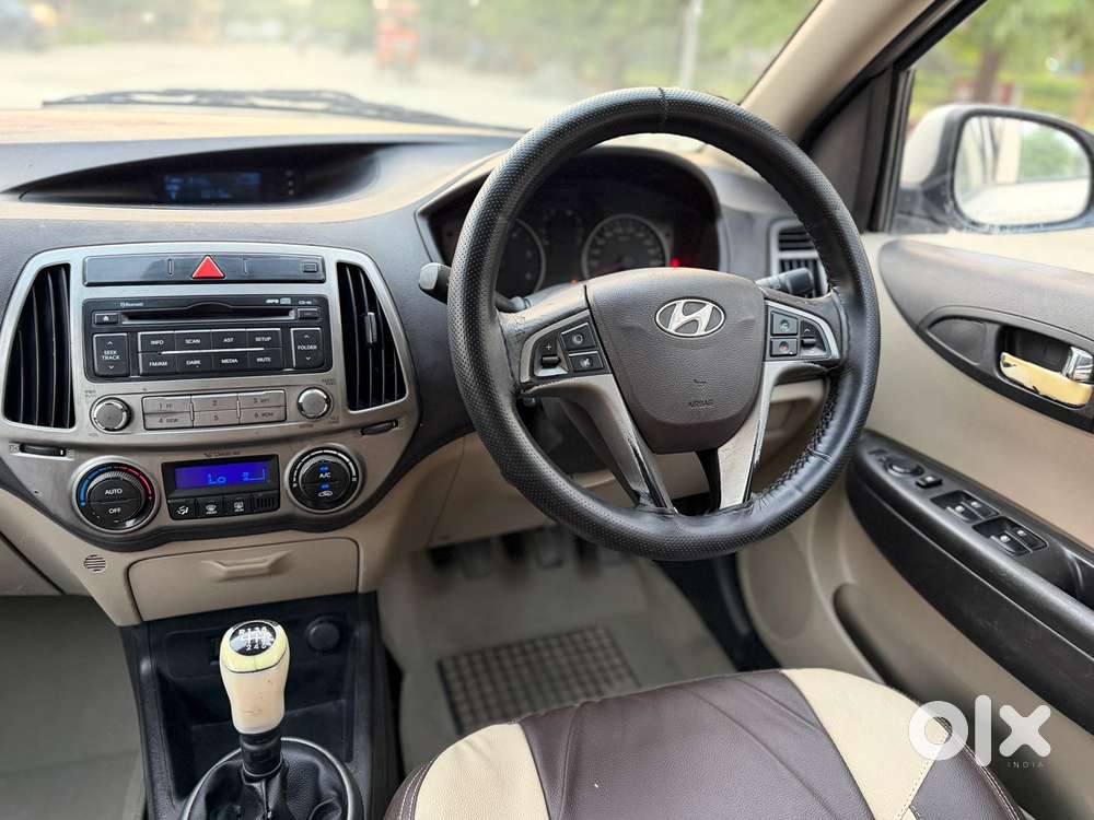 Hyundai I20 Sportz 1.2 Bs-iv, 2012, Diesel