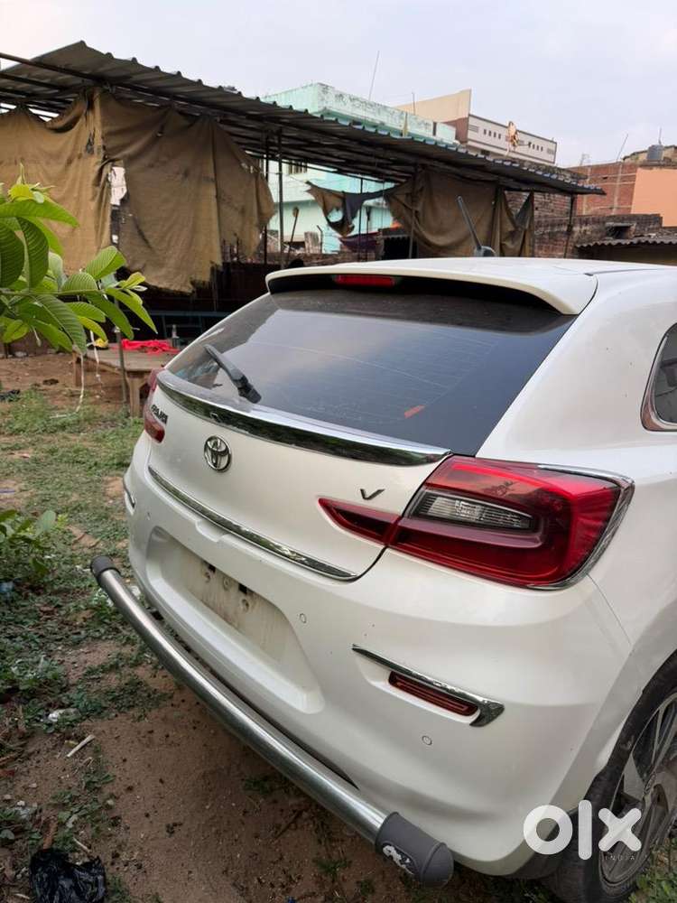 Toyota Glanza 2023 Petrol Well Maintained