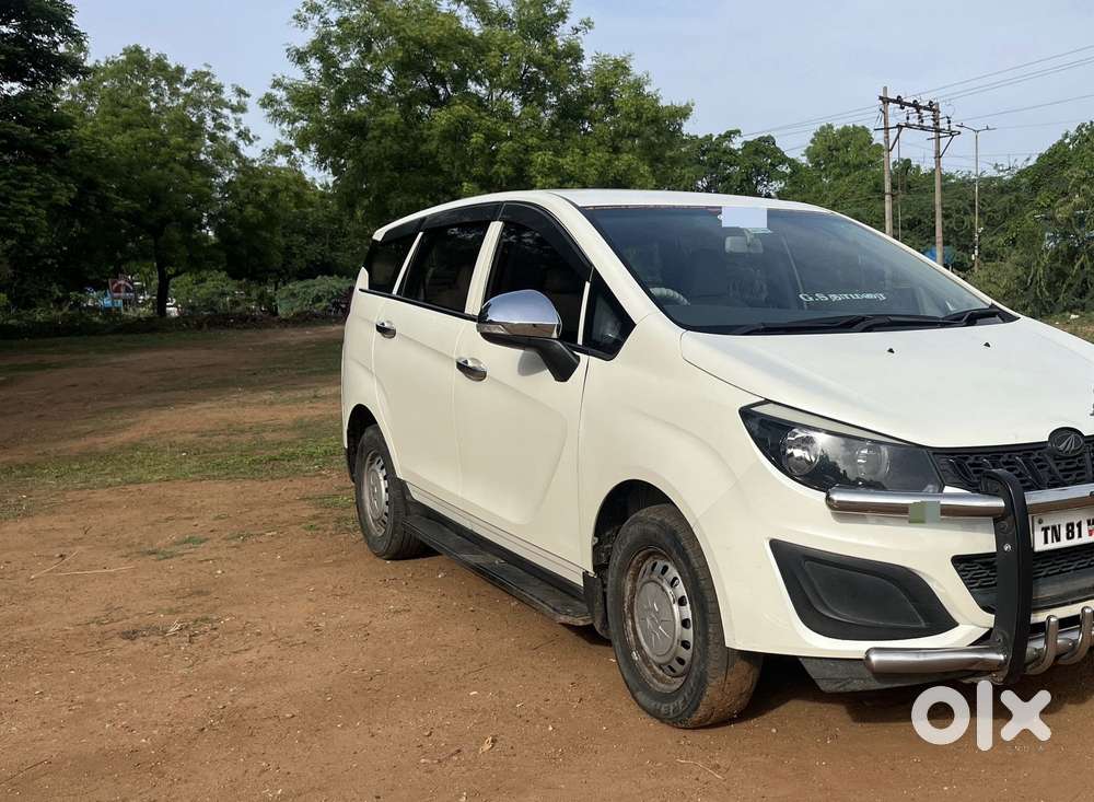 Mahindra Marazzo M2, 2018, Diesel