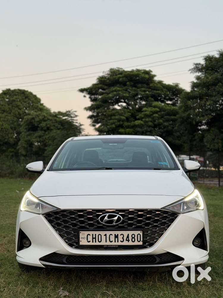 Hyundai Verna 1.5 Sx Vtvt, 2022, Petrol