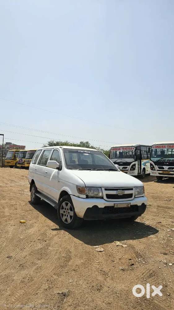 Chevrolet Tavera 2012 Car