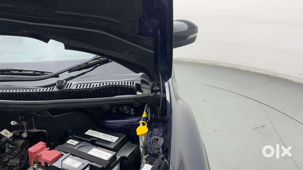 Tata Nexon Pure (s) 1.2 Petrol 6amt, 2025, Petrol
