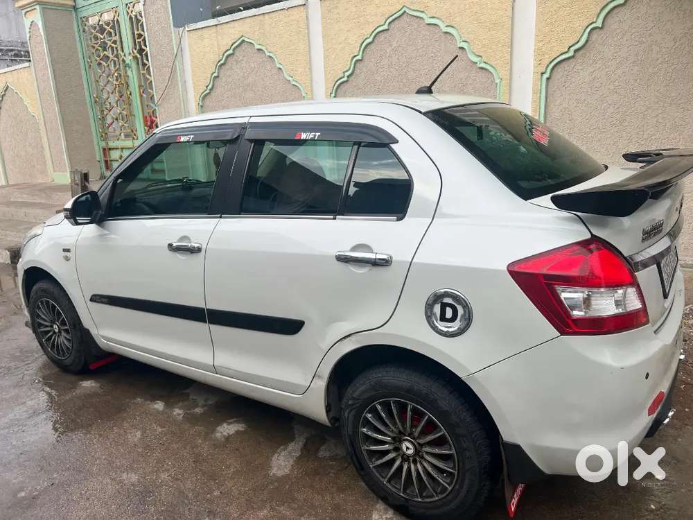 Maruti Suzuki Dzire 2015 Diesel 110700 Km Driven Full Insurance