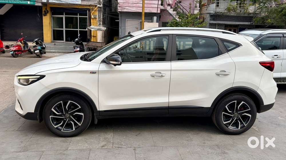 Mg Astor Zs Vti-tech Cvt Sharp, 2021, Petrol