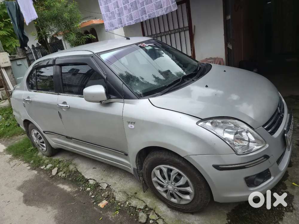 Maruti Suzuki Dzire 2010 Petrol 72500 Km Driven