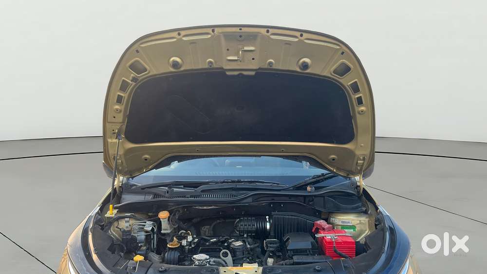 Tata Altroz 1.2 Xm Plus, 2022, Petrol