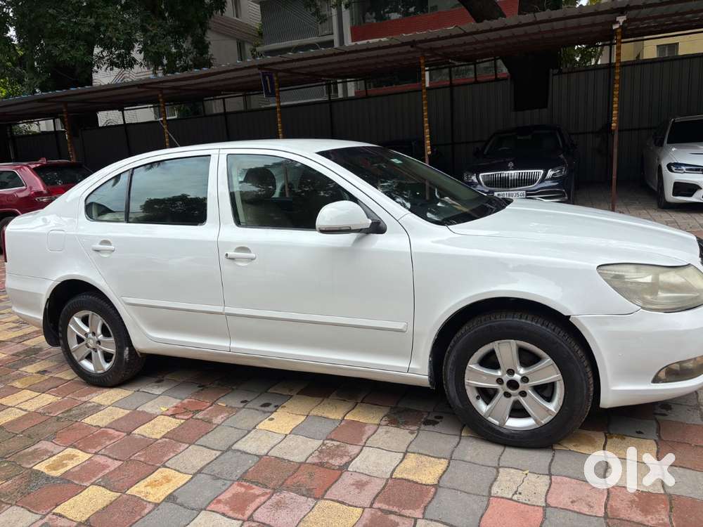 Skoda Laura 2011 Diesel 154990 Km Driven