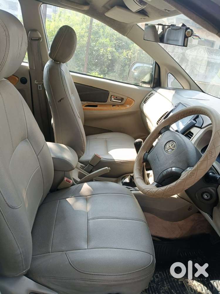 Toyota Innova Diesel 2010 Model