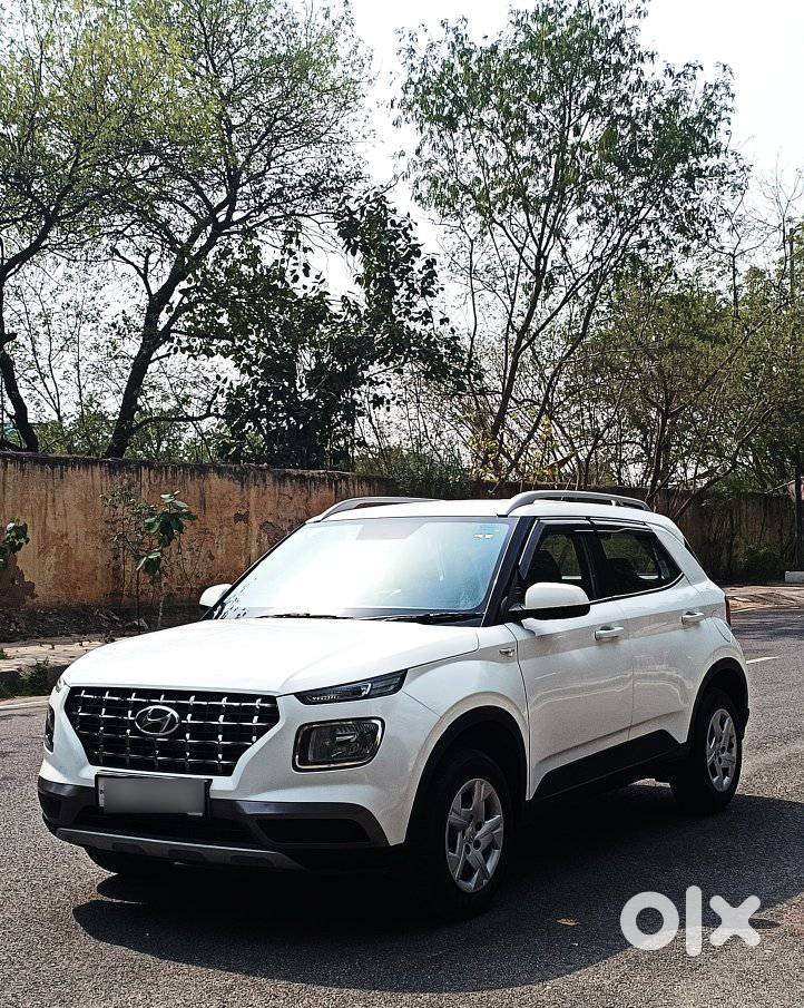 Hyundai Venue S 1.2 Petrol, 2019, Petrol