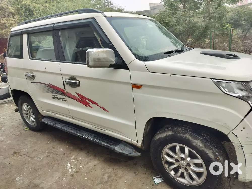 Mahindra Tuv 300 2017 Diesel 160000 Km Driven