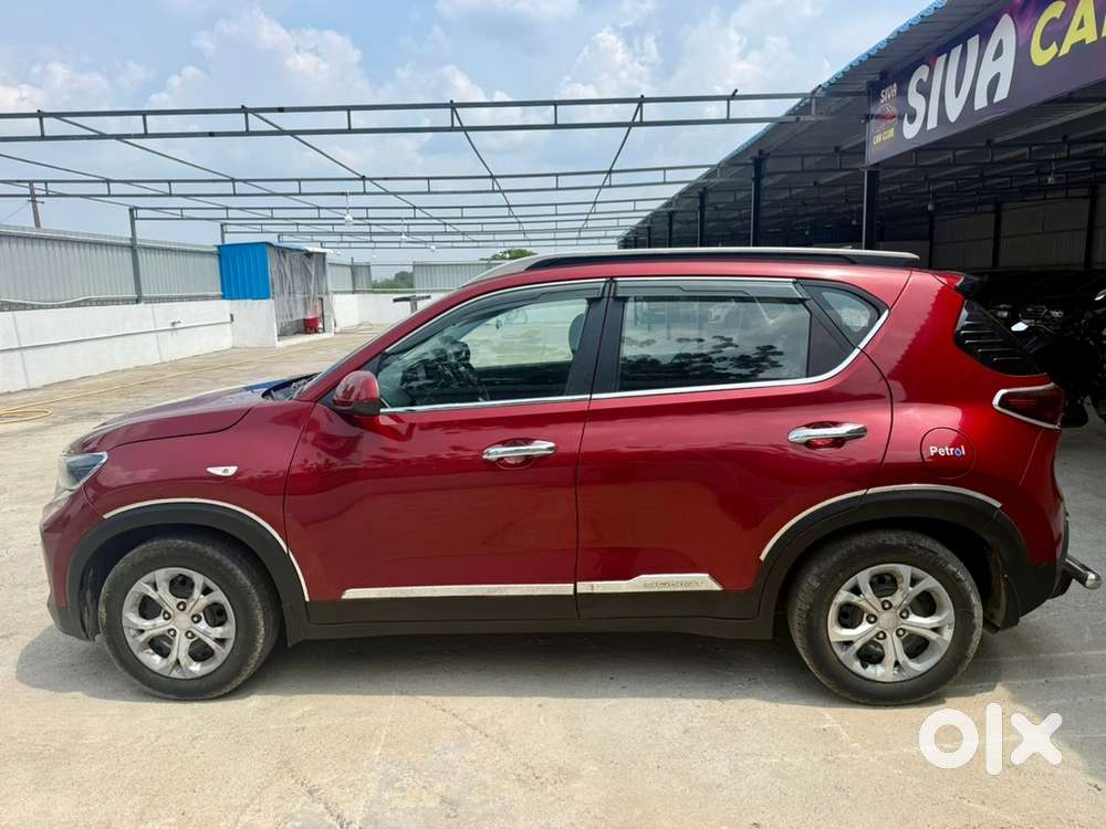 Kia Sonet Petrol 2021