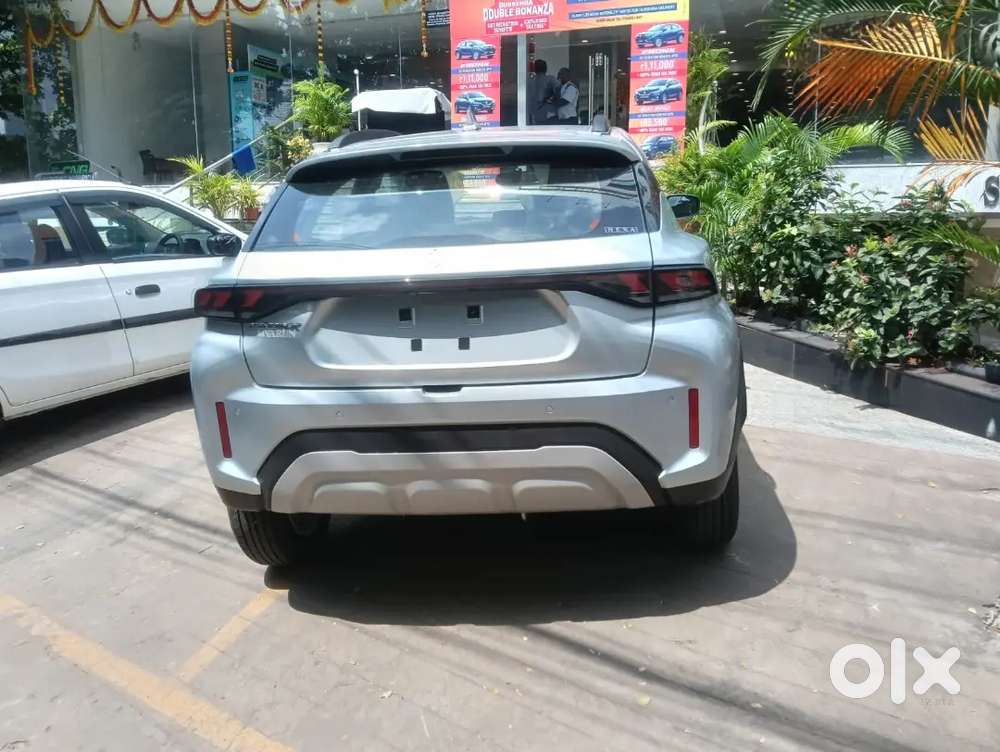 Nee Car Sales Bavanipuram Showroom