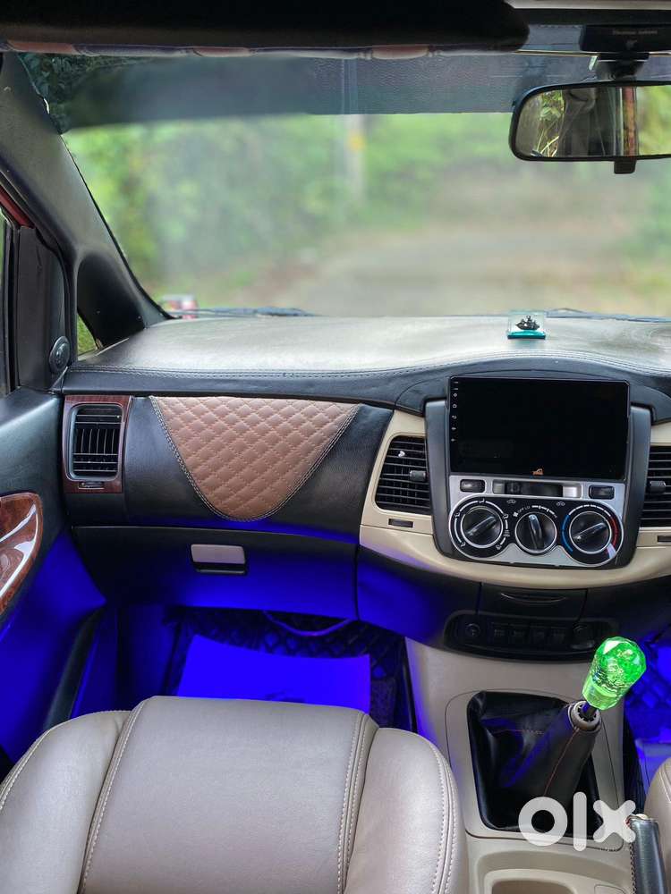 Toyota Innova 2.5 G4 Diesel 8-seater, 2007, Diesel