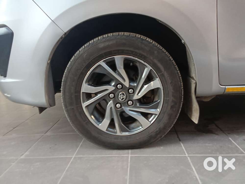 Toyota Innova Crysta 2.4 G Mt, 2022, Diesel