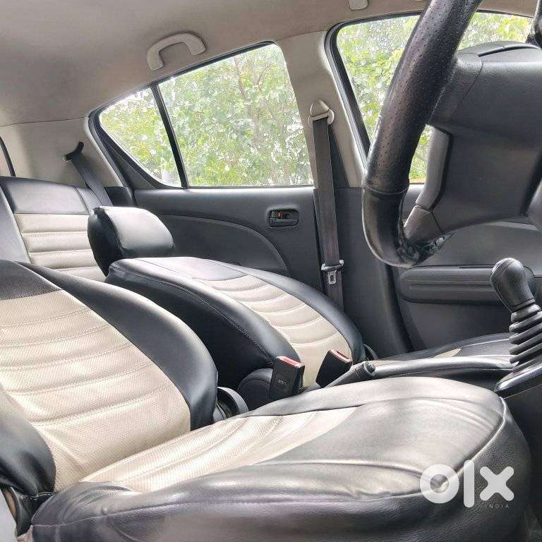 Maruti Suzuki Ritz Lxi, 2012, Petrol